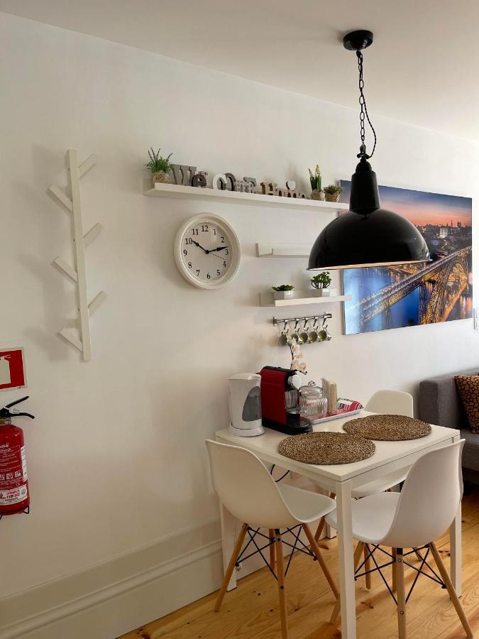 Historic Porto Balcony Hideaway - Taipas House 60 Apartment Exterior photo
